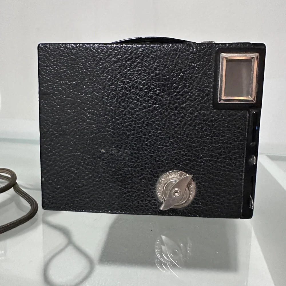 Selling this antique cameras